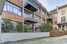 Kantoren te Anderlecht - grens Brussel, aan Arts & Métiers