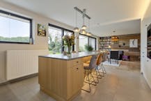 Huis te koop met luxueus privé saunacomplex en zwembad