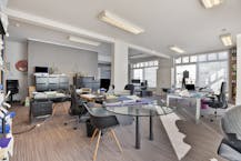 Kantoor/Handelspand te koop Oostende 136m²