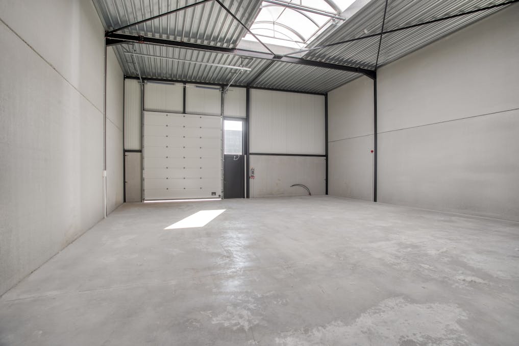 Nieuwbouw KMO-unit van ca. 180 m² in project Saturnus