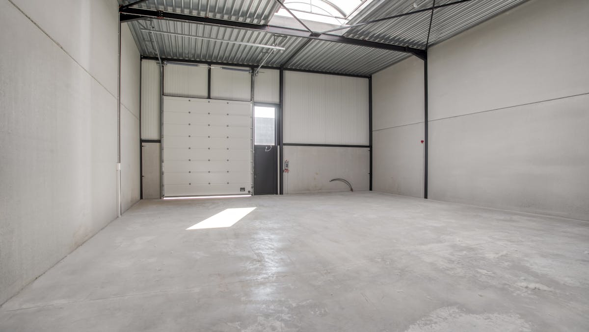 Nieuwbouw KMO-unit van ca. 180 m² in project Saturnus