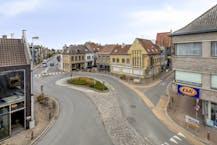 Handelsruimte op commerciële ligging te koop te Veurne.