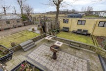 Polyvalente woning te Oudenburg met grote parking