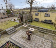 Polyvalente woning te Oudenburg met grote parking