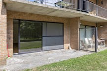 Ruim gelijkvloers appartement (124m²) in het groen