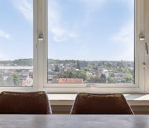 Instapklaar 2-slaapkamerappartement te koop in Berchem