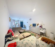 Charmante rijwoning met koer te huur in Oudenaarde.