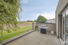 alfopen bebouwing met 3 slaapkamers op een ruim perceel in Gits!