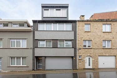 Opbrensteigendom met 2 appartementen te koop in Wemmel