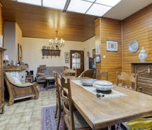 Karaktervol rijhuis met tuin te koop in Mechelen.