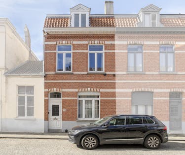 Charmant huis te koop in Sint-Clarastraat Brugge