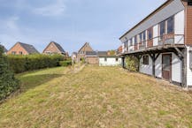 Te renoveren woning te koop net buiten het centrum van Retie