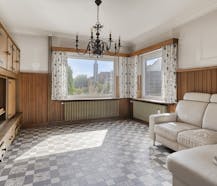 Te renoveren woning te koop net buiten het centrum van Retie