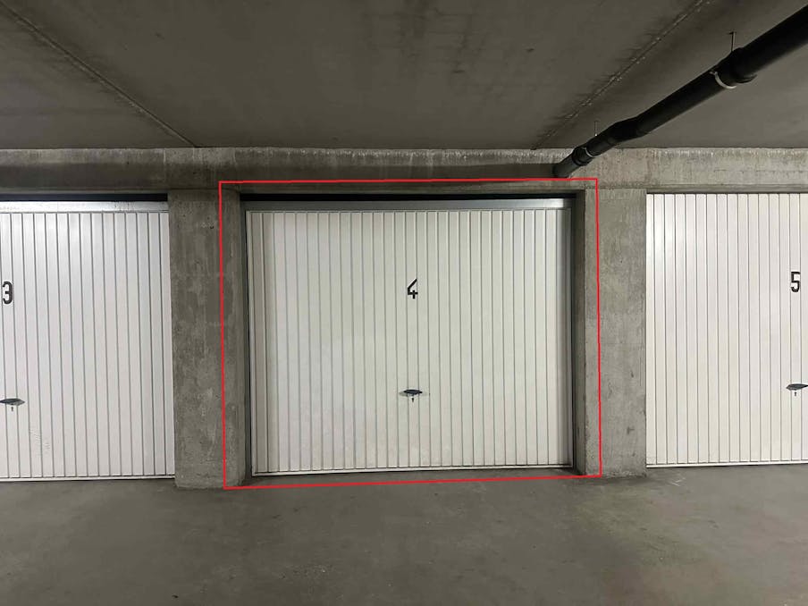 Goedgelegen garagebox te koop te Duinenweg in Middelkerke!