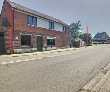 Volledig te renoveren huis of bouwgrond te koop