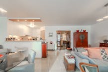 Appartement te koop met zijdelings zeezicht te Oostende