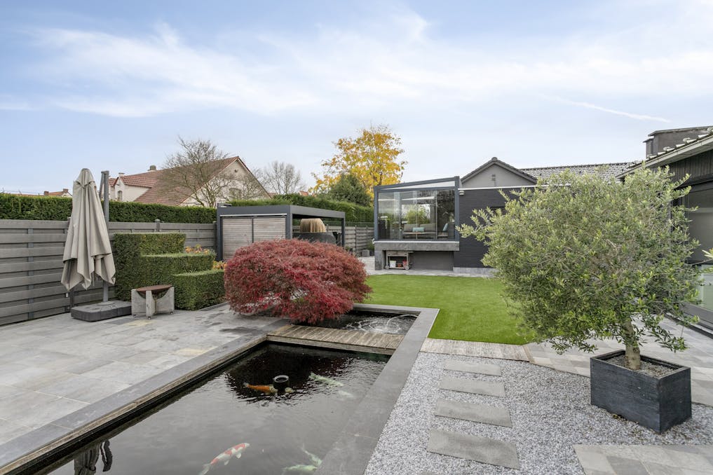 Alleenstaande woning met bijgebouw te koop in Huise (Kruisem)