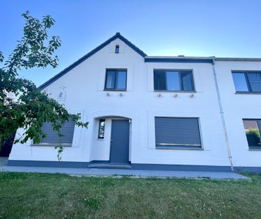 Duplex appartement met twee slaapkamers te huur in Alken.