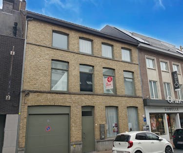 Appartement met 2 kamers en ruim terras in centrum Poperinge