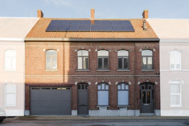 Gerenoveerde burgerwoning met 5 kamers te koop Beveren-Leie