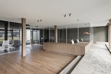 Kantoor (300 m²) Te huur te Torhoutsesteenweg, Zedelgem