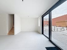 Ruime nieuwbouwwoning te huur in Deerlijk!