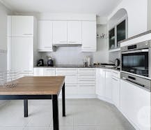 Appartement met 2 slaapkamers en garage in centrum Lanaken