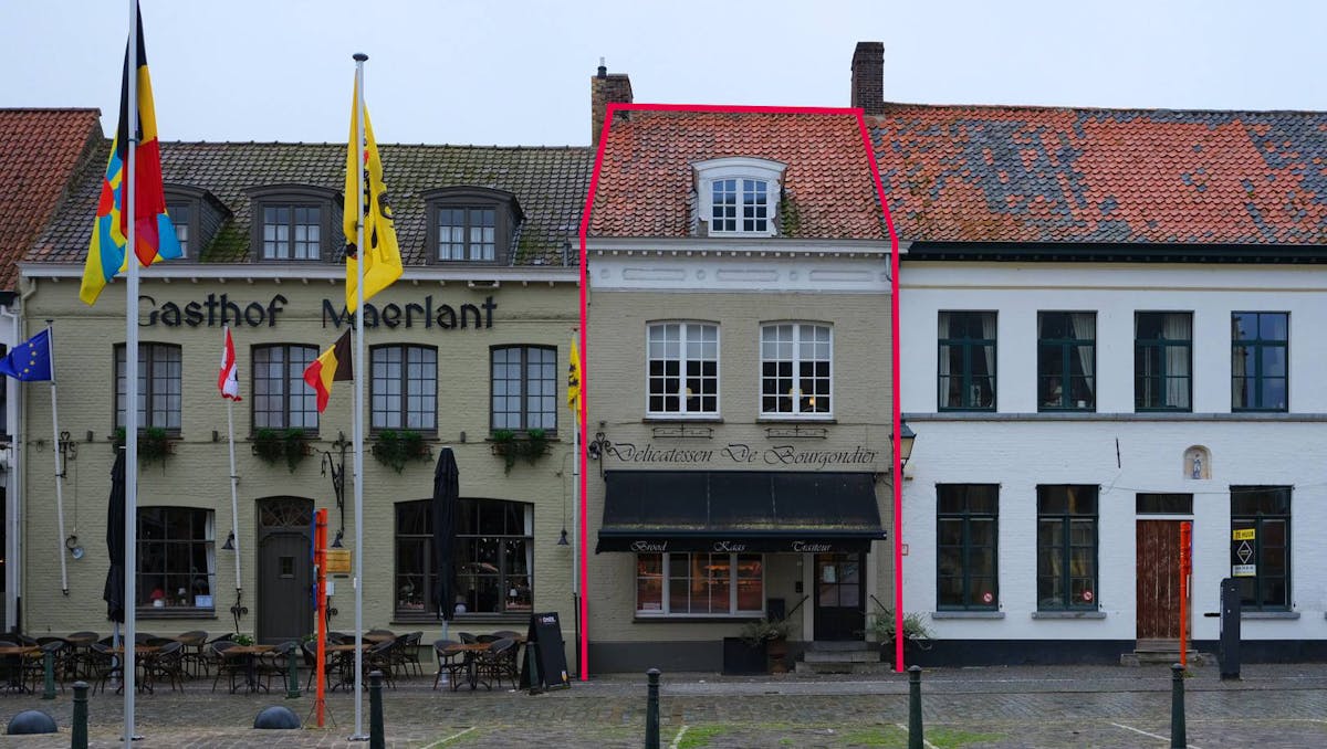 Handelspand met appartement  'De Bourgondiër' in Damme