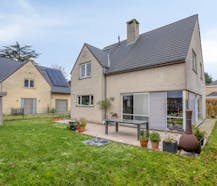 Alleenstaande villa in rustige woonwijk in Strombeek-Bever