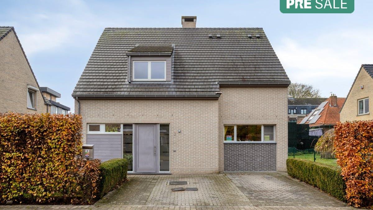 Alleenstaande villa in rustige woonwijk in Strombeek-Bever