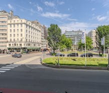 Lichtrijk hoekappartement te centrum Oostende