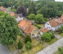 Subliem gelegen huis langs de Aardenburgseweg te Sint-Kruis