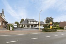 Propriété commerciale unique avec appartement et maison dans une zone commerciale à Grimbergen !