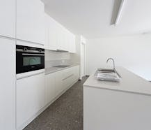Nieuwbouw appartement met 2 slaapkamers te huur in Veurne