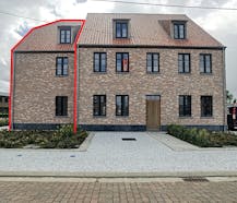 Prachtige ruime halfopen woning te huur in Waregem
