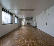 Statige burgerwoning met atelier te koop in Kortrijk