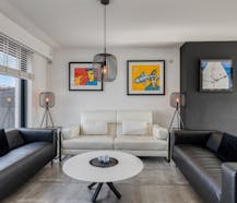 Penthouse met 100m² aan terras te koop in Wilrijk