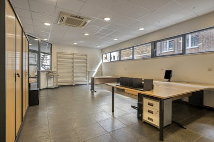 Kantoor te koop Menen