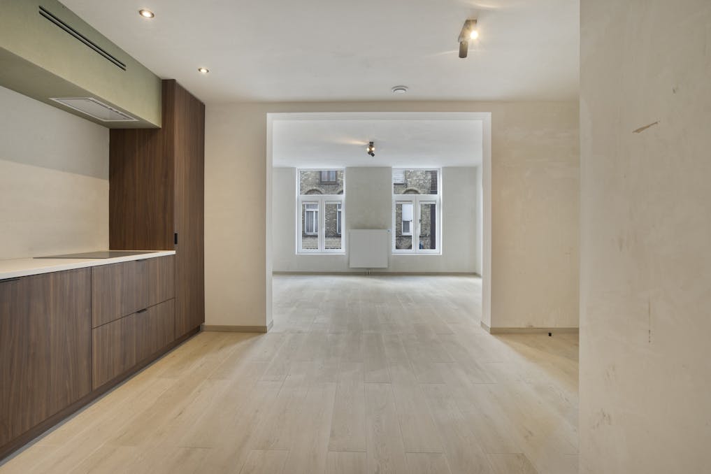 Gerenoveerd 1-slaapkamerappartement in centrum Veurne.