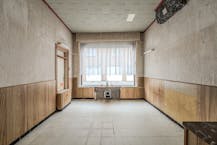 Te renoveren woning met 5 slaapkamers, tuin en garagebox te Middelkerke!