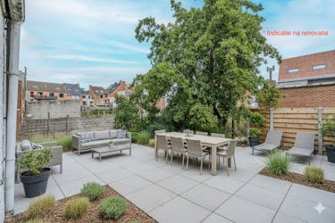 Te renoveren woning met 5 slaapkamers, tuin en garagebox te Middelkerke!