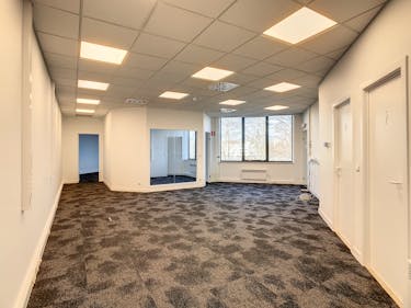 Kantoor te huur in Kortrijk