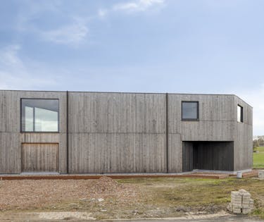 Moderne houtskeletwoning met panoramisch uitzicht