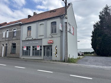 Renovatiepand te koop in Aalbeke