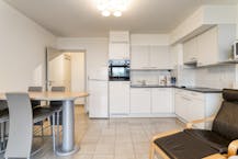 Instapklaar appartement met 2 terrassen in centrum De Panne