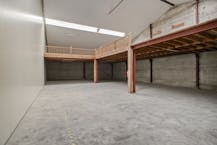 KMO-unit van 240 m² te huur in Kuurne