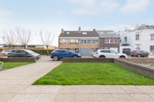 Magnifiek gelijkvloers appartement met zonnig tuintje