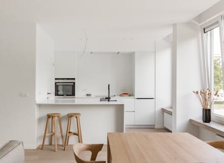 Gerenoveerd appartement (96m²) te koop met 3 slaapkamers en terras (10m²) te Antwerpen