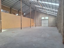 Loods van ca. 620m² te huur in Lendelede