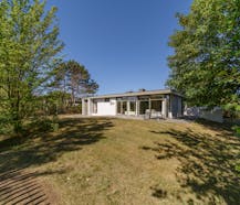 Villa "Polytone" met zicht op de duinen in Oostduinkerke